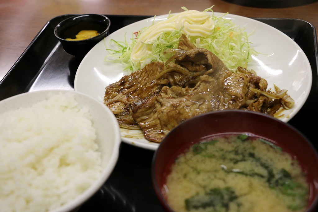 しょうが焼き定食